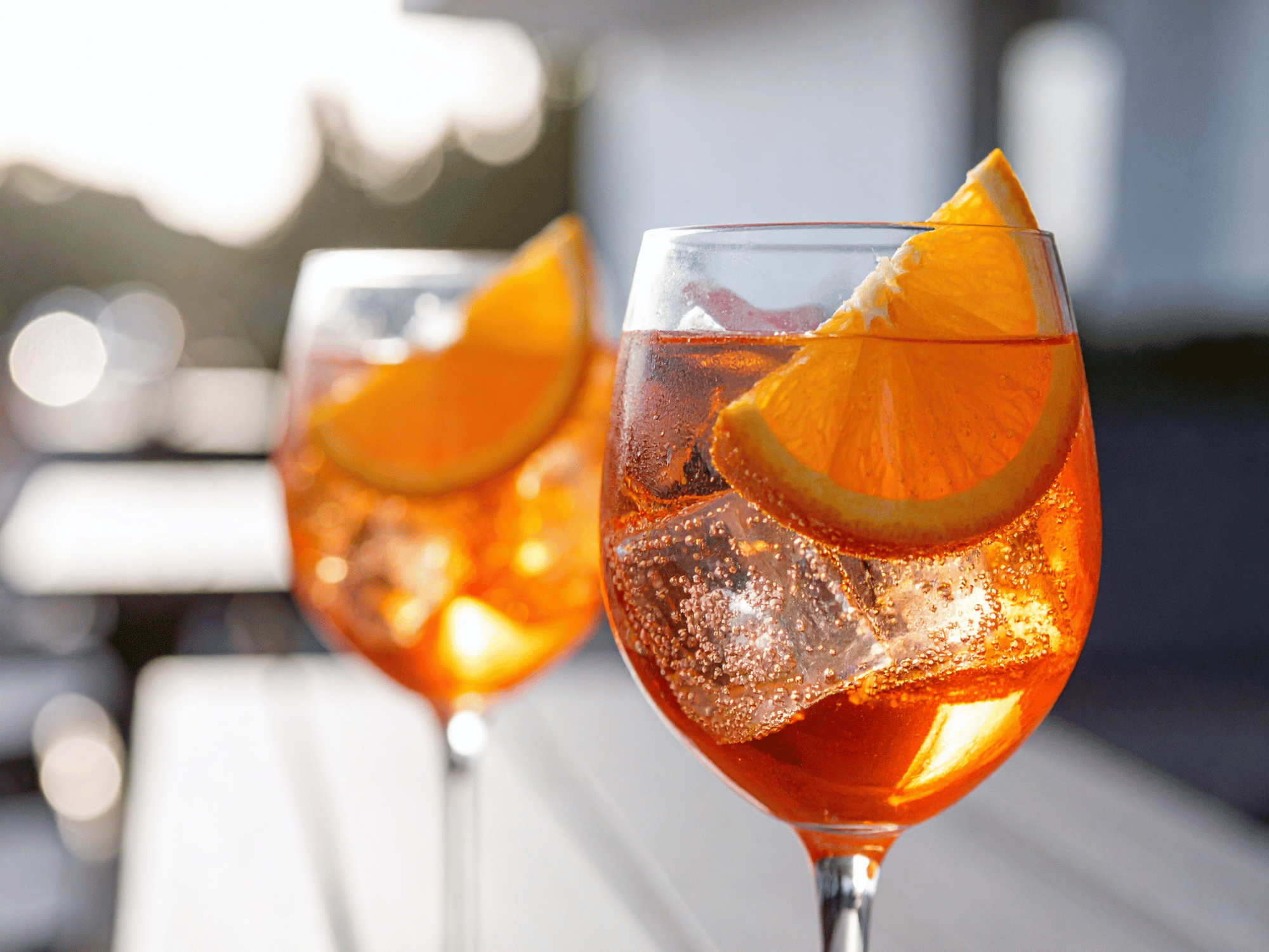 Come si prepara l’Aperol Spritz: la ricetta perfetta